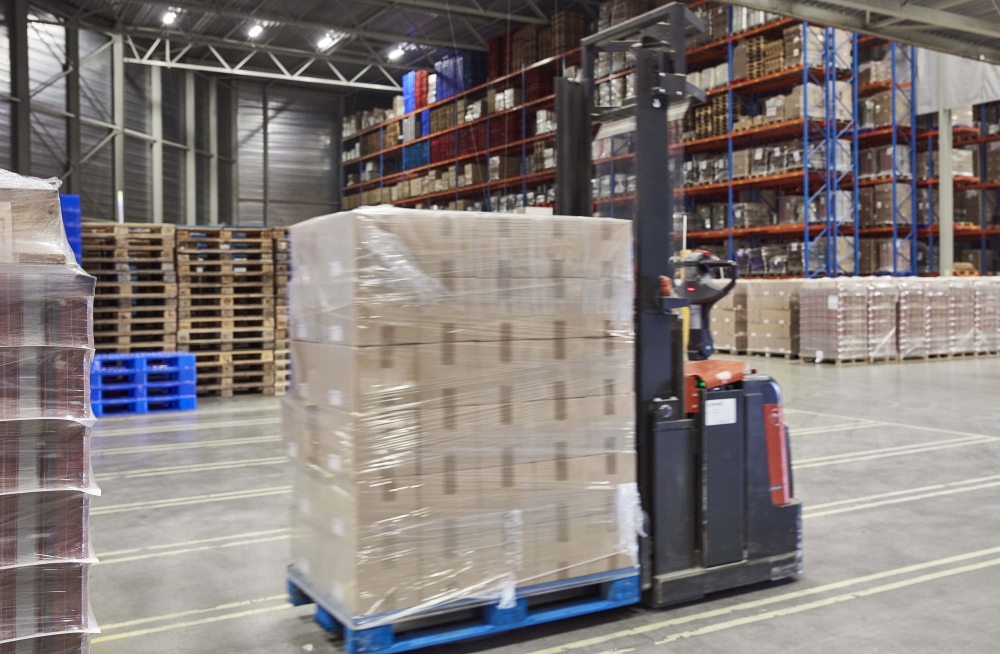 DUCAJU's warehouse counts over 18.000 pallet spaces